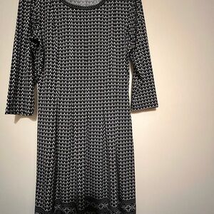 Max Studio Black and White A-Line Dress with 3/4 Sleeves No Size Fits like a Med